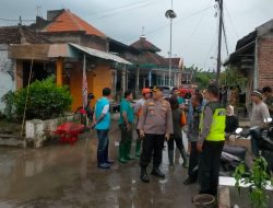 Kapolsek Porong Turun Langsung Cek Dua Desa Diterjang Angin Kencang