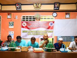 KPPS Pilkades Bone Diingatkan Jangan Bisik-bisik Saat Bawa Surat Panggilan