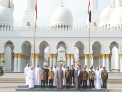 Presiden Joko Widodo dan Presiden MBZ Resmikan Masjid Raya Sheikh Zayed Solo