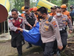 Kapolres Magetan Pimpin Evakuasi Korban Laka Bus Pariwisata di Sarangan