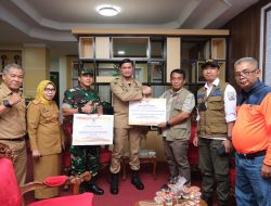 Terima Bantuan dari BNPB, Bupati Adnan Berikan Langsung ke Kecamatan Terdampak