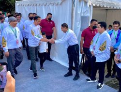 Jalan Sehat Menuju Satu Abad NU Di Solo, Menpora Dampingi Presiden Jokowi