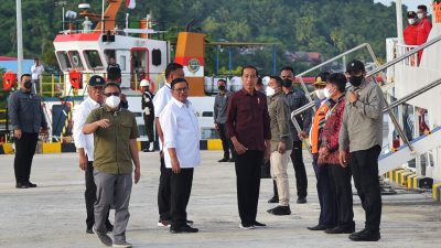 Presiden Tinjau Aktivitas Di Pelabuhan Likupang Minahasa