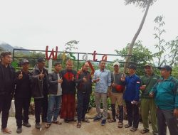 Azis Gagap Kunjungi Kampoeng Wisata Lembur Anyar, Destinasi Favorit Baru di Bogor