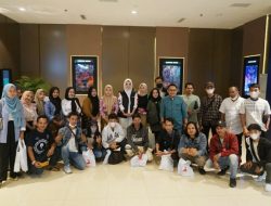 Ajak Warga Banten, Teh Ifah Nobar Film Balada Si Roy