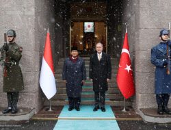 Menhan Prabowo Bertemu Dengan Menhan Turkey, Tandatangani Rencana Aksi Kerja Sama Pertahanan