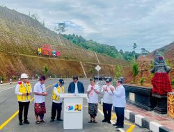 Jalan Pintas Batas Kota Singaraja-Mengwitani Diresmikan Presiden Jokowi