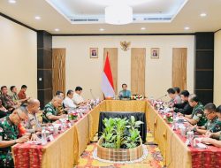 Presiden: TNI-Polri Kawal Pembangunan Masyarakat Papua
