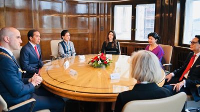 Presiden Jokowi dan Ibu Negara Kunjungi Town Hall Hannover