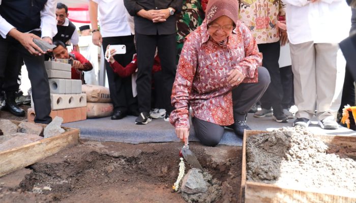 Mensos Bangun Kembali Rumah Pilar Sosial Terdampak Gempa Cianjur