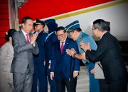 Usai Kunjungan Kerja ke RRT, Presiden dan Ibu Negara Tiba di Tanah Air