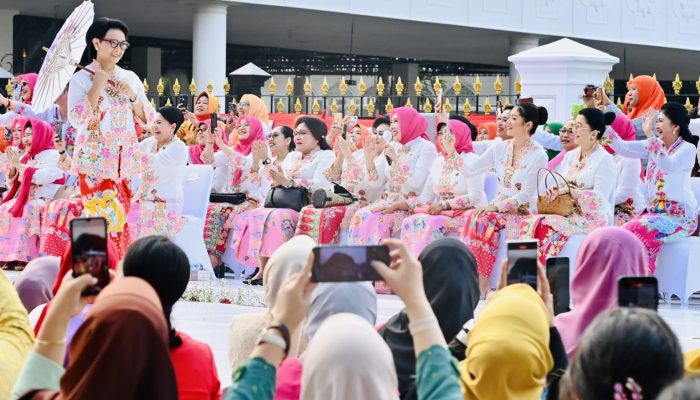 Pemerintah Tetapkan 24 Juli Sebagai Hari Kebaya Nasional