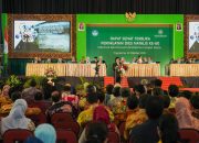 Turbulensi dan Paradigmatik Pembangunan Kehutanan Indonesia