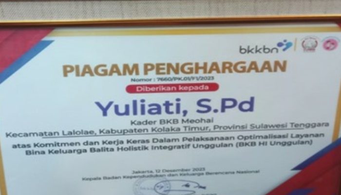 Keisio Wakili Sultra Terima Apresiasi BKB Nasional