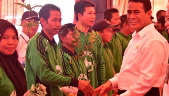 Mentan Ajak Petani-Penyuluh Konawe Utara Wujudkan Indonesia Lumbung Pangan Dunia