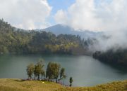 Menikmati Keindahan Surga Kecil Ranu Darungan