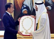 Presiden Terima Penghargaan Order of Zayed