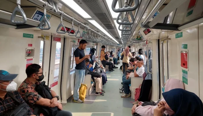 LRT Jabodebek Tembus 2 Juta Pengguna pada Bulan Juli