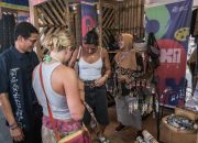 Wisatawan Mancanegara Borong Produk UMKM Peserta AKI 2024 di Labuan Bajo