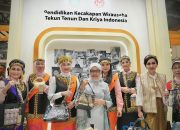 Pameran Kriyanusa 2024: Ibu Wury Ma’ruf Amin Apresiasi Karya Lulusan PKW Kemendikbudristek