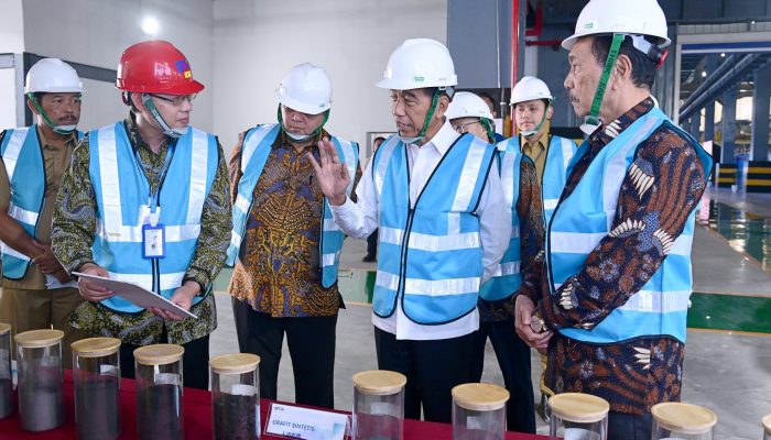 Pabrik Bahan Anoda Baterai Litium di KEK Kendal Diresmikan