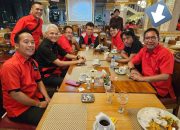 Waduh, Rano Karno Hapus Foto Bareng Penghubung Bandar Judi Online