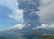 BNPB Perluas Zona Rekomendasi Gunung Lewotobi Laki-Laki