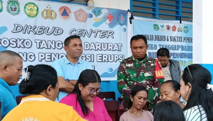 Siaga! Status Gunung Ibu Turun ke Level III