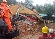 Longsor di Kota Batam, Empat Warga Tertimbun