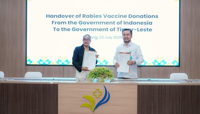 Indonesia Serahkan 2.000 Vial Vaksin Anti Rabies kepada Pemerintah Timor-Leste