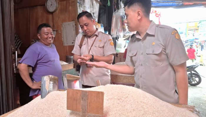 Stok Beras di Pasar Anyar Kota Bogor Aman, Konsumen Apresiasi Langkah Tegas Mentan Ungkap Kasus Beras Oplosan