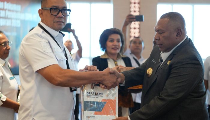 41 OPD Terima DPA Perubahan, Wakil Gubernur Papua Ingatkan Waktu Sisa Dua Bulan Lagi