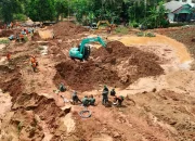 Longsor di Cilacap, 18 Korban Ditemukan Tewas dan 5 Hilang
