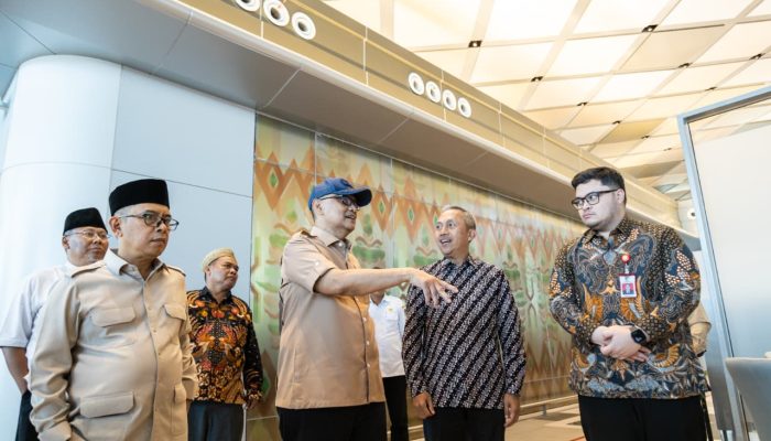 Menhaj Dorong Konektivitas Umrah dari Jawa Timur