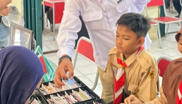 PGI Kota Depok Gelar Baksos Periksa Mata Pelajar Depok